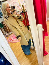 Load image into Gallery viewer, Adler Trench Coat
