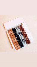 Load image into Gallery viewer, Molly Bow Hair Ties