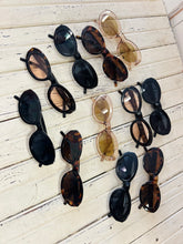 Load image into Gallery viewer, Hepburn Sunnies