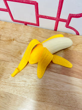 Load image into Gallery viewer, SQUISHY - Banana