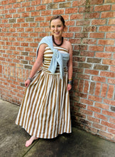 Load image into Gallery viewer, Arnett Ruched Strapless Maxi Dress