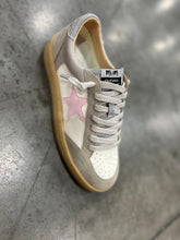 Load image into Gallery viewer, Avery Pink Star Sneakers