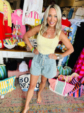 Load image into Gallery viewer, Ollie Elastic Denim Shorts
