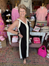 Load image into Gallery viewer, Evening Allure Maxi