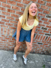 Load image into Gallery viewer, Sammie Pleated Shorts